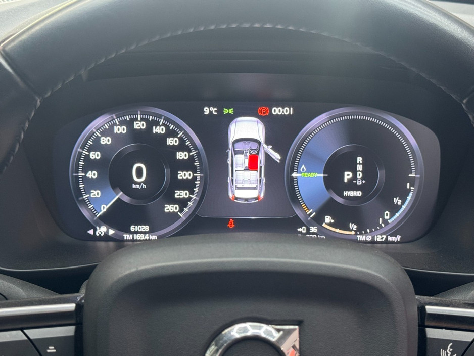 2020 Volvo XC40