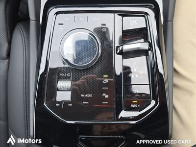 2025 BMW i5