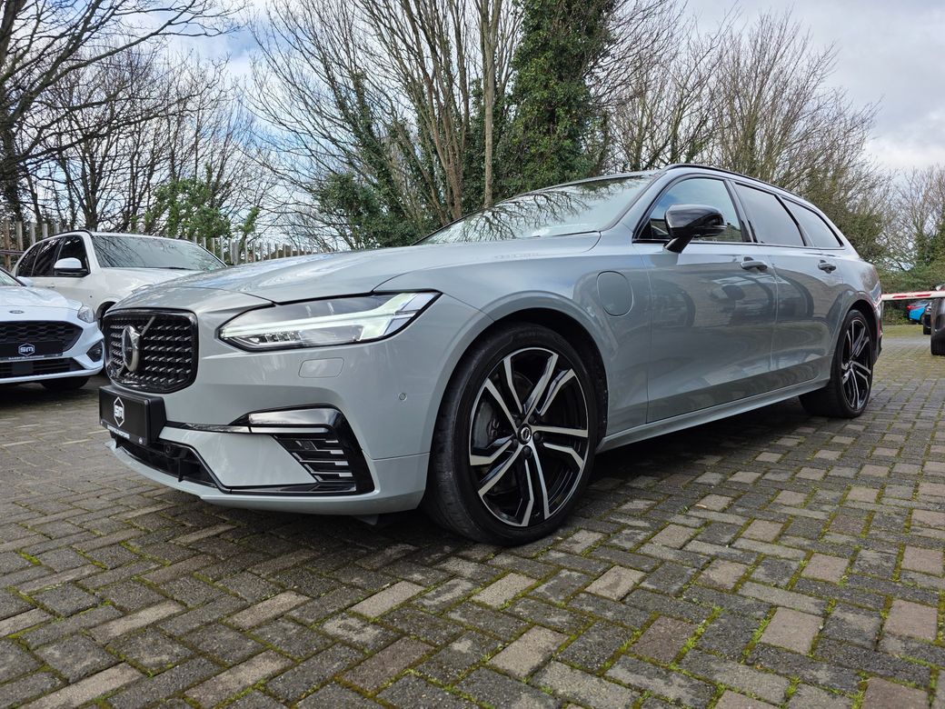 2023 Volvo V90