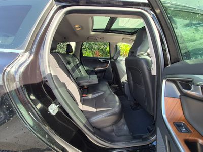 2017 Volvo XC60