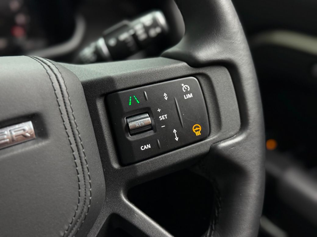 2025 Land Rover Defender