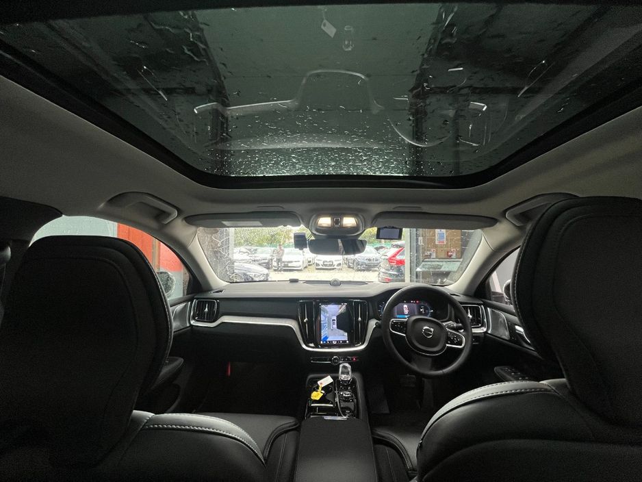 2023 Volvo V60