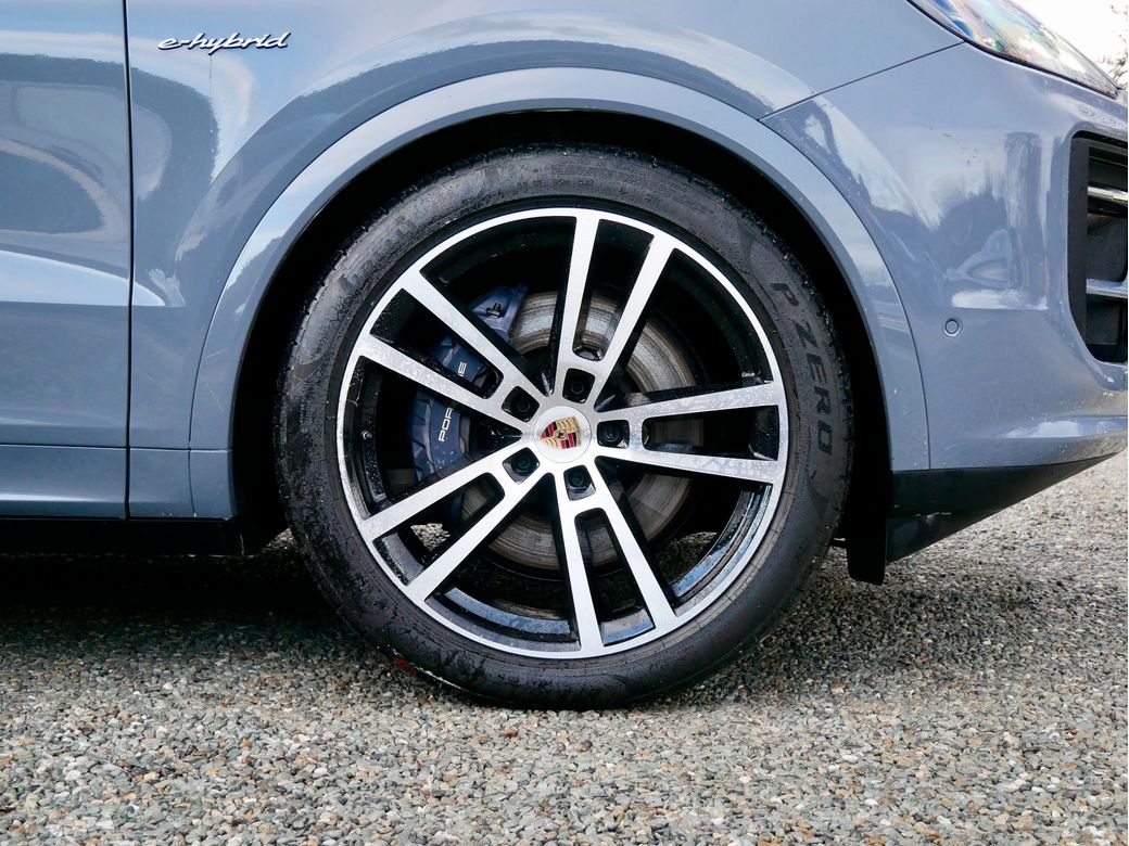 2025 Porsche Cayenne