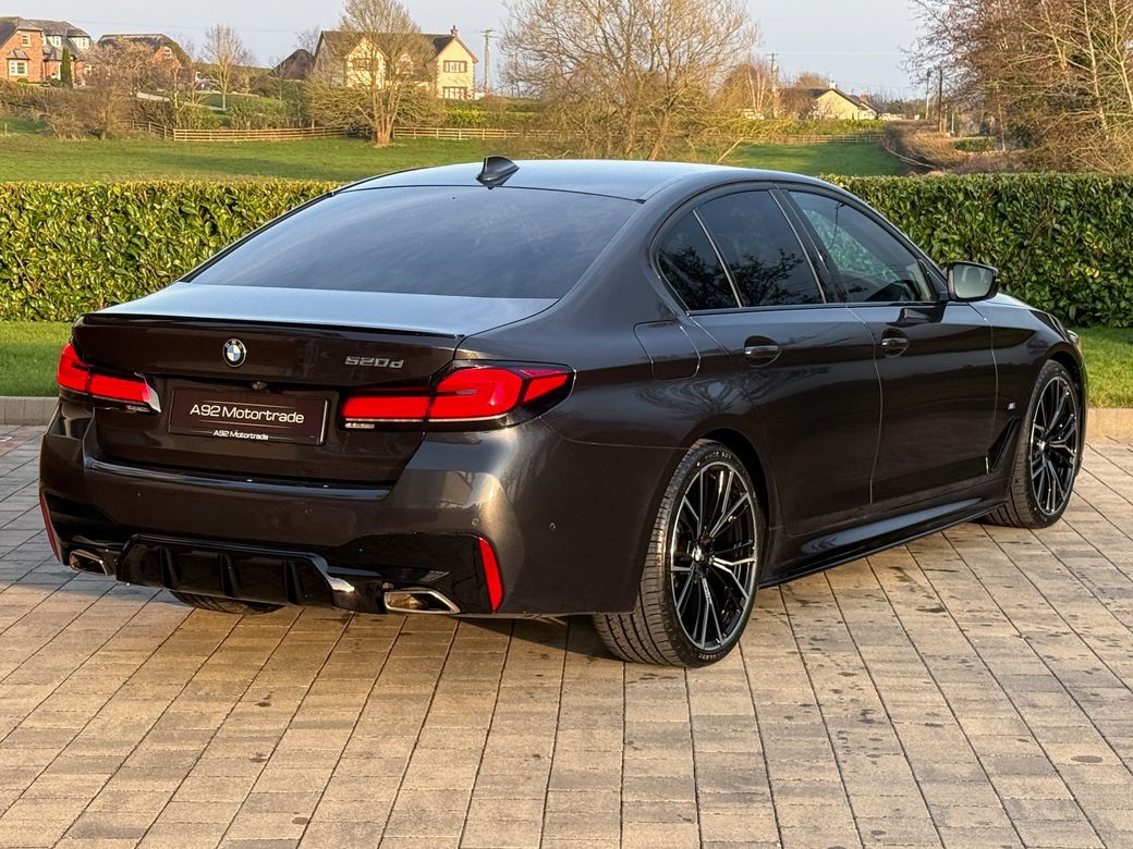 2021 BMW 5 Series