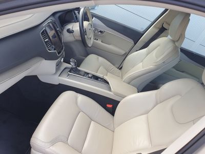 2016 Volvo XC90