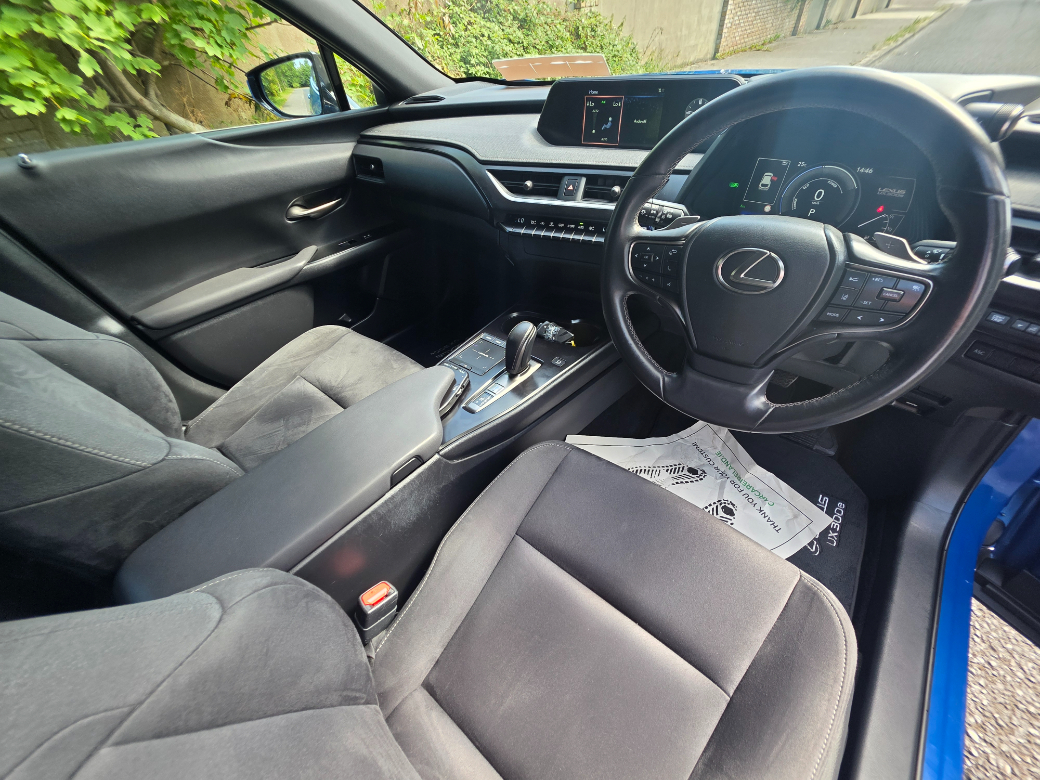 2023 Lexus UX 300e