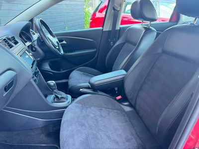2017 Volkswagen Polo
