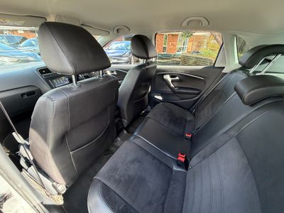 2016 Volkswagen Polo