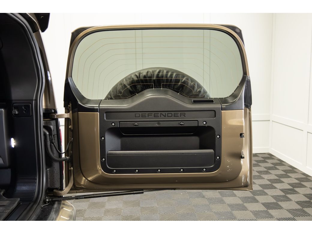 2024 Land Rover Defender
