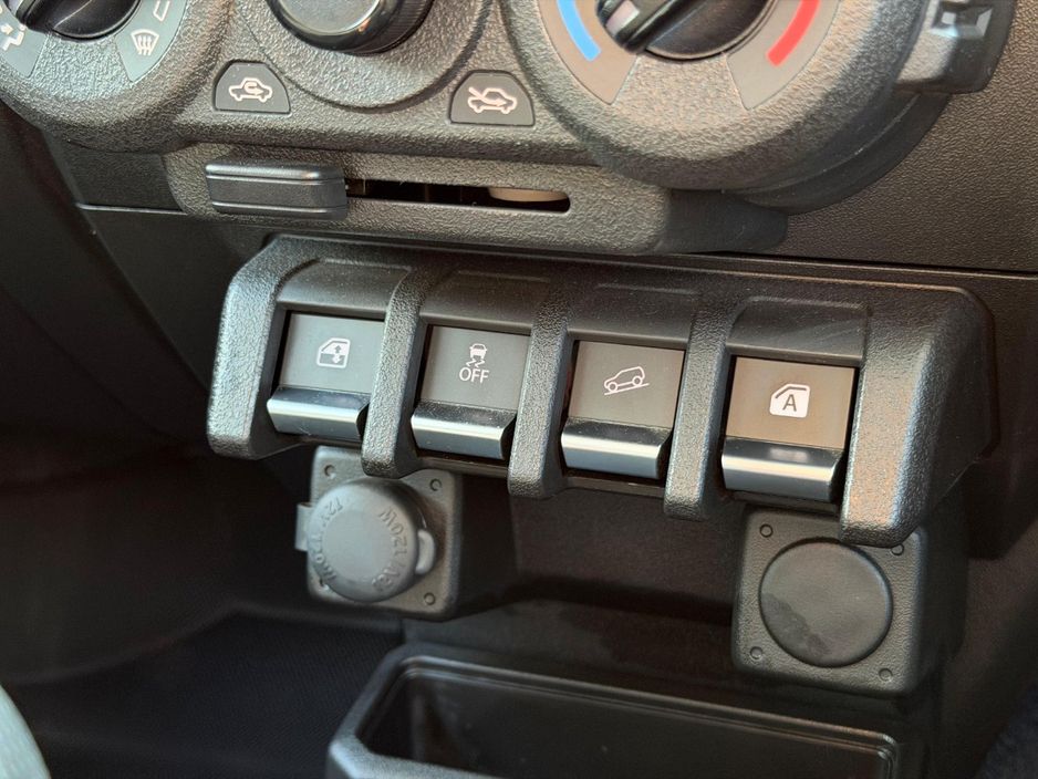 2022 Suzuki Jimny