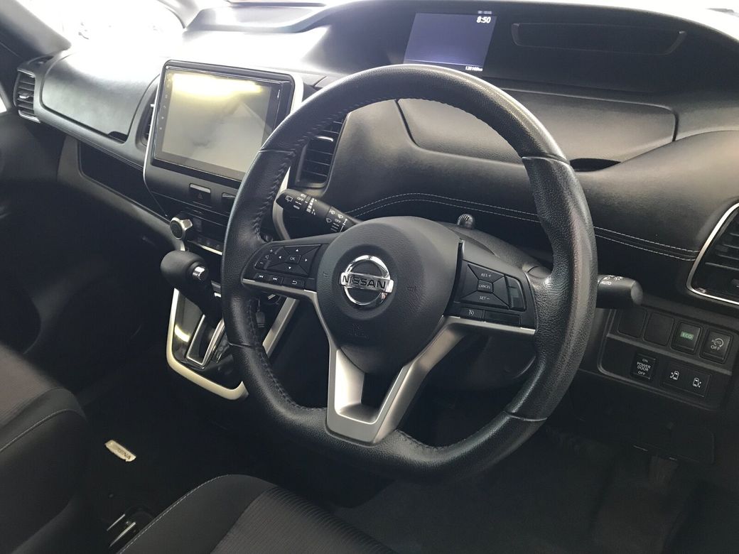 2017 Nissan Serena