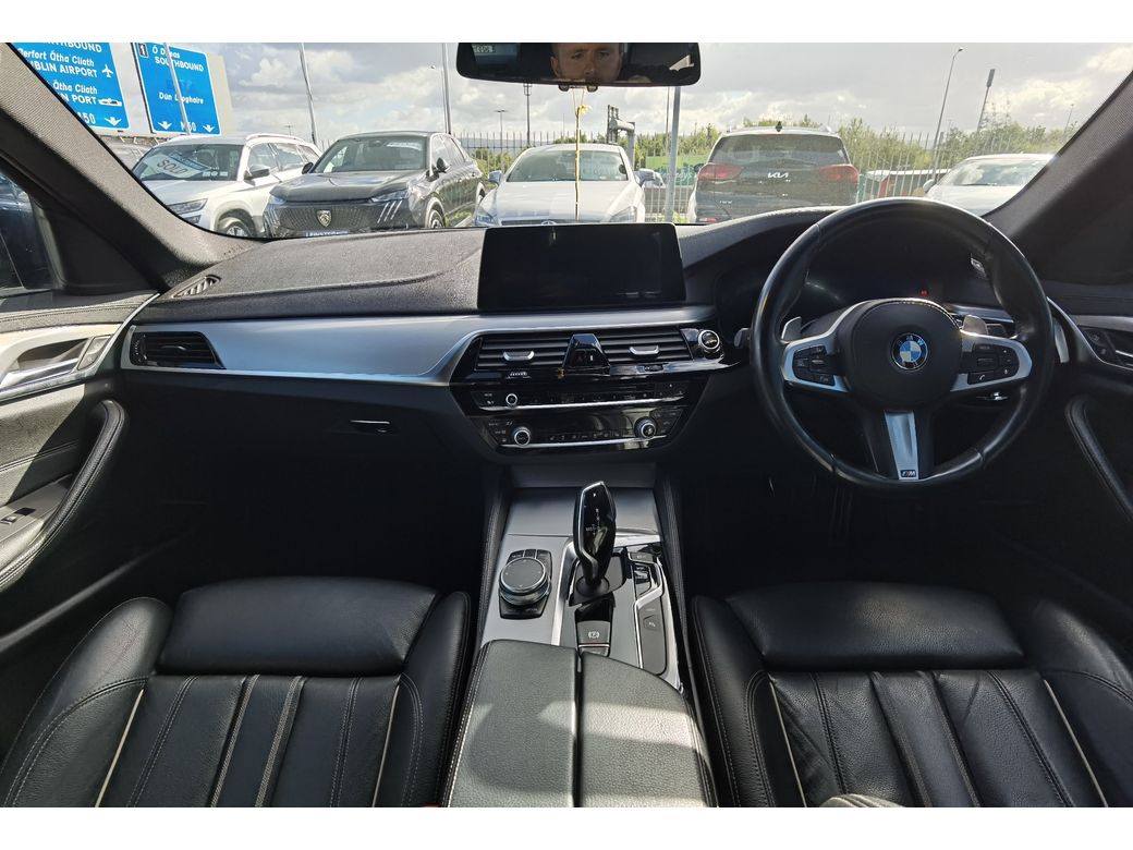 2018 BMW 530