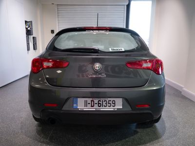 2011 Alfa Romeo Giulietta