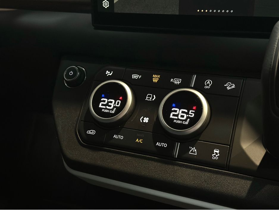 2025 Land Rover Defender