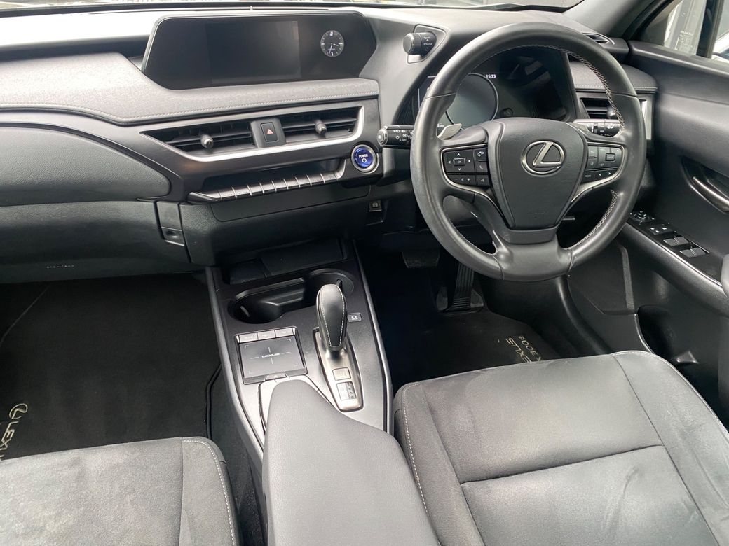 2023 Lexus UX 300e