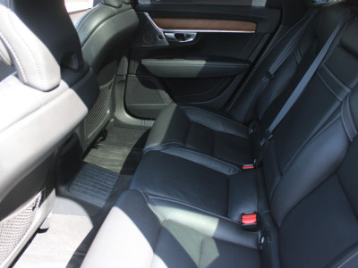 2019 Volvo V90