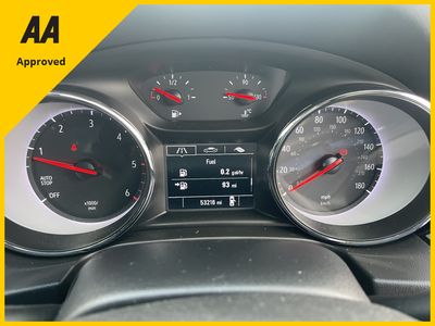 2020 Opel Insignia