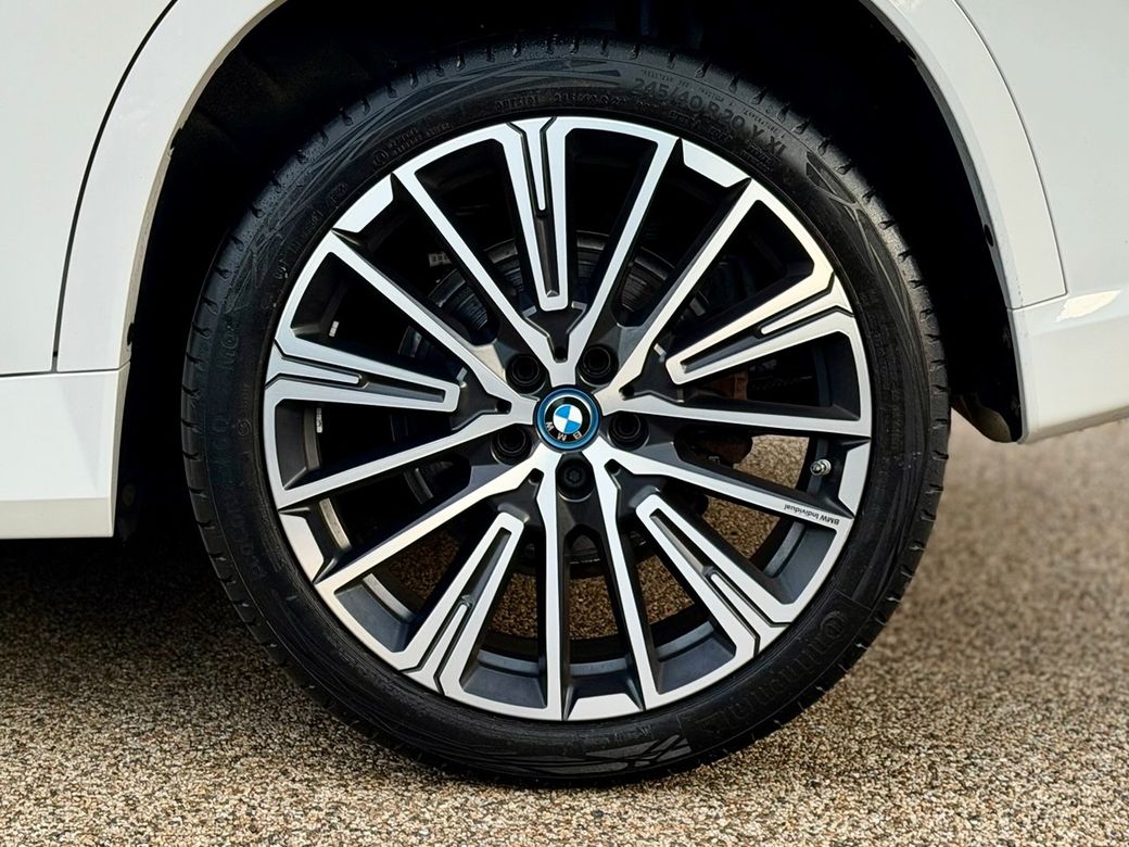 2023 BMW X1