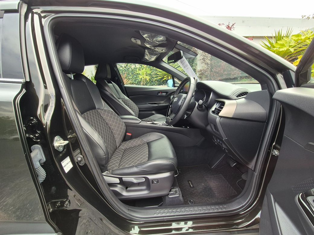 2023 Toyota C-HR