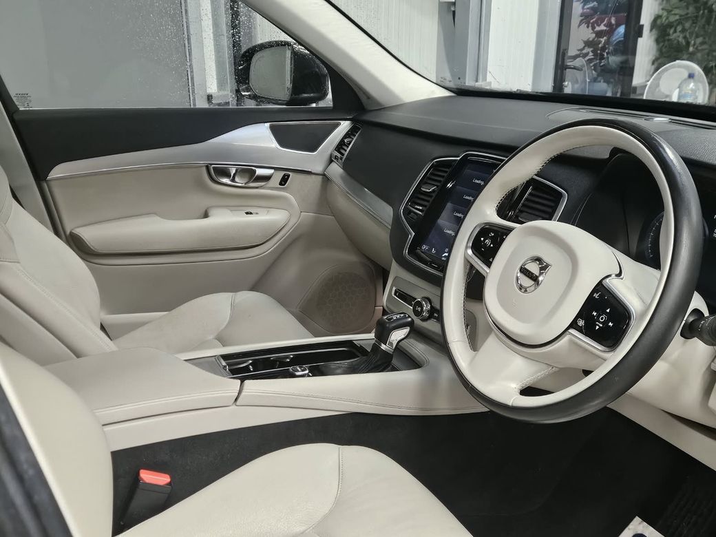 2016 Volvo XC90