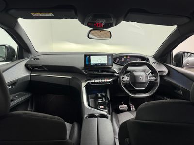 2023 Peugeot 5008