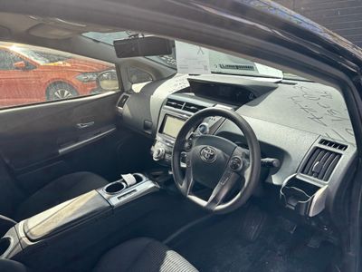 2016 Toyota Prius Alpha