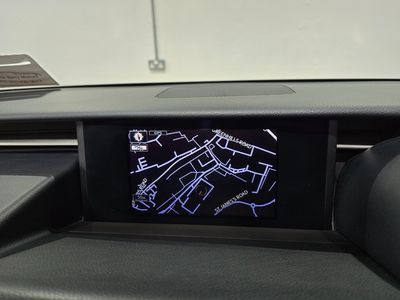 2016 Lexus IS 300h
