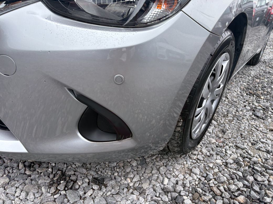 2016 Mazda Demio