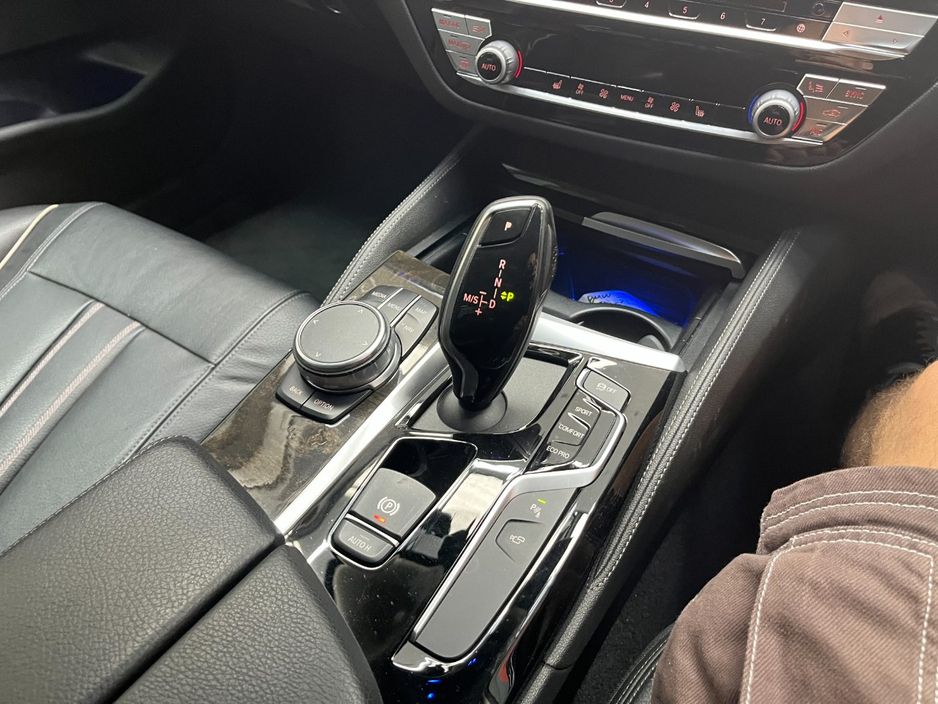 2019 BMW 5 Series