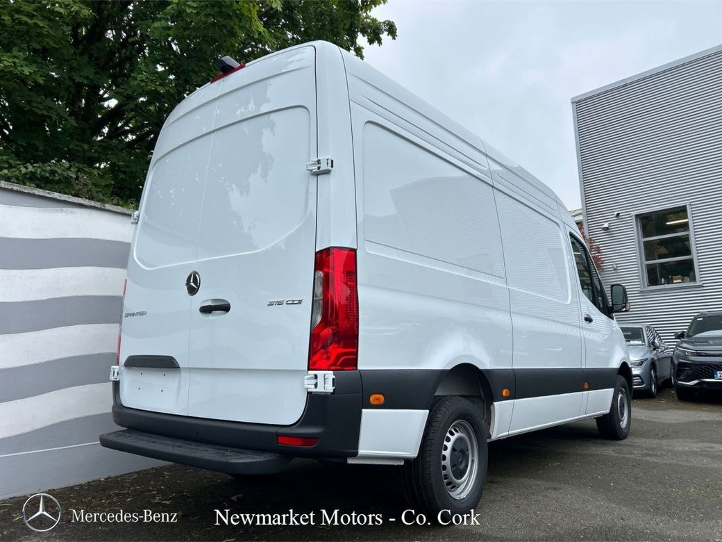 2027 Mercedes-Benz Sprinter