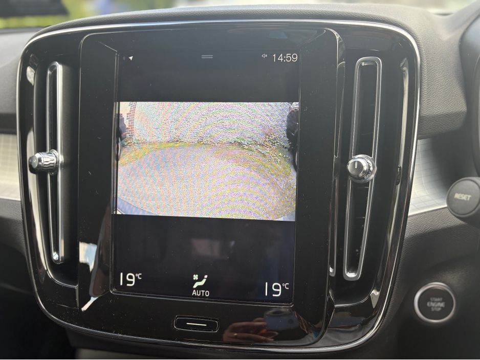 2021 Volvo XC40