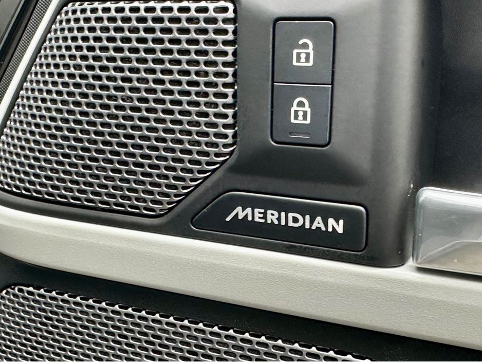 2024 Land Rover Defender