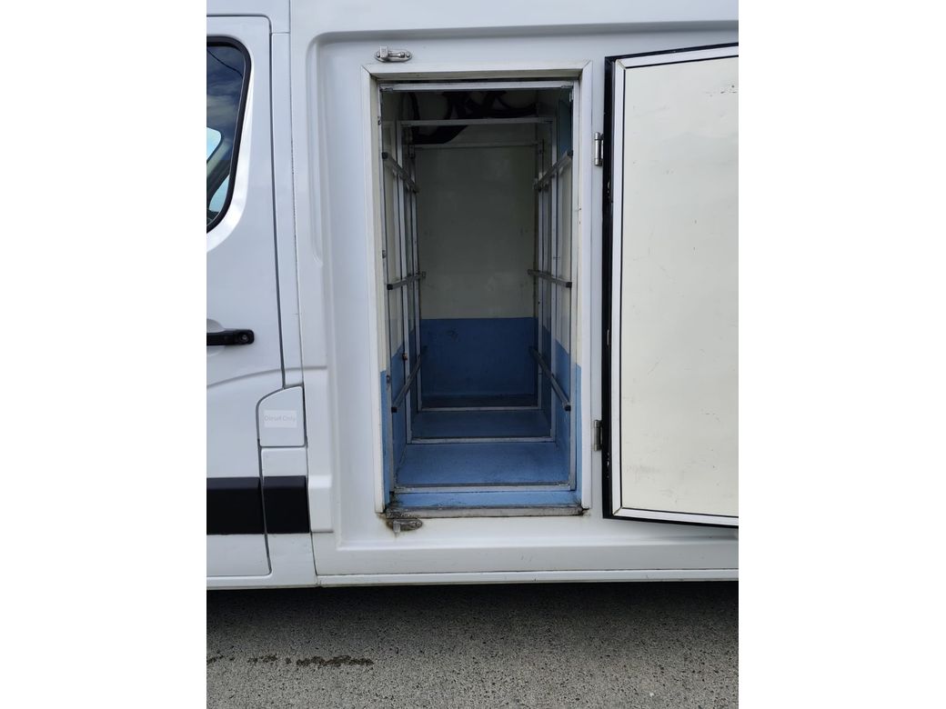 2014 Renault Master