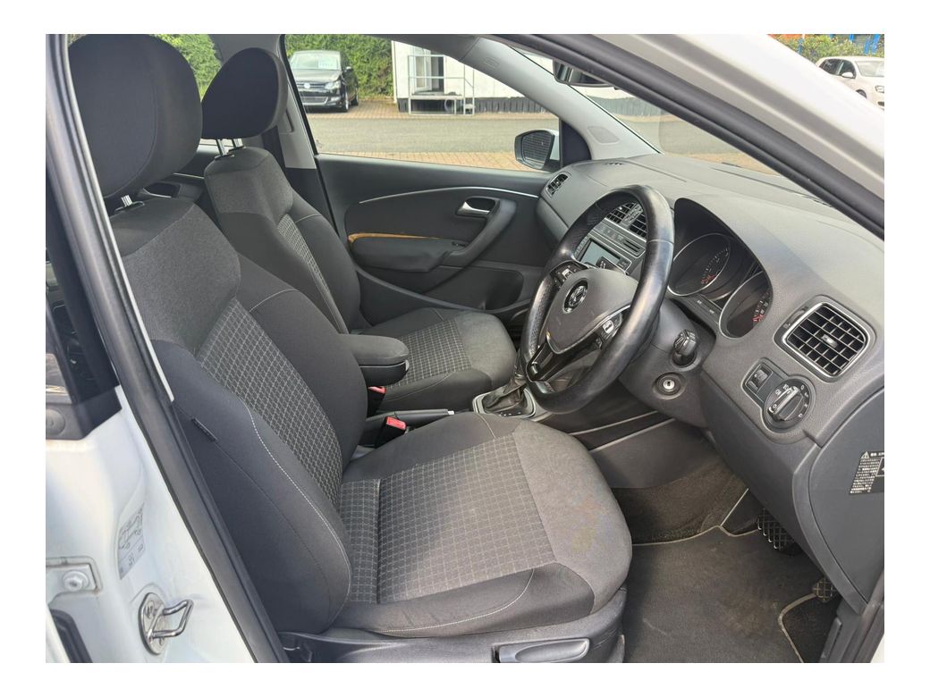 2015 Volkswagen Polo