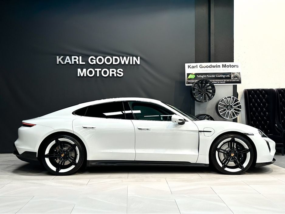 2024 Porsche Taycan