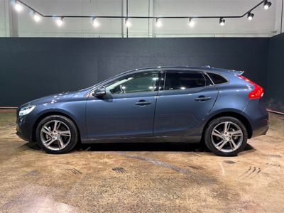 2018 Volvo V40