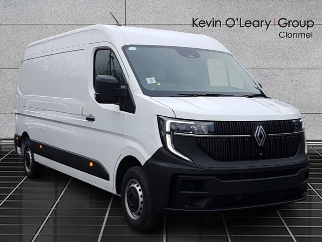 2025 Renault Master