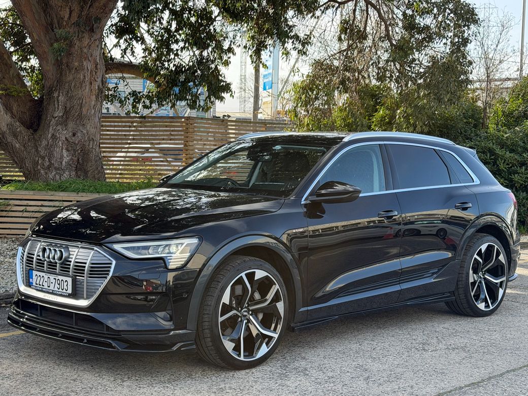 2022 Audi e-tron