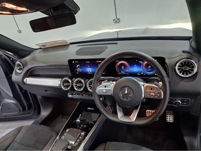 2023 Mercedes-Benz EQB