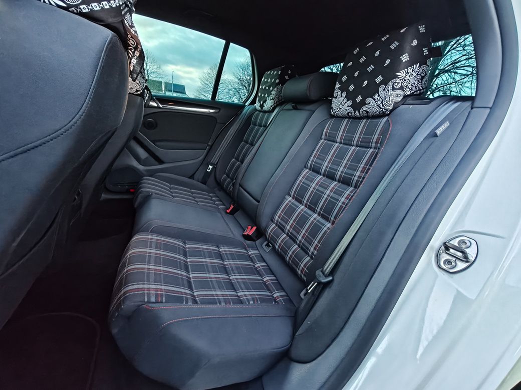 2011 Volkswagen Golf