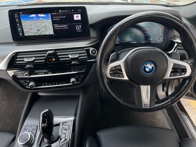 2022 BMW 5 Series