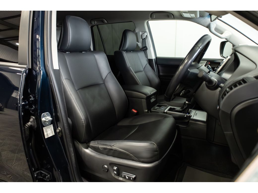 2023 Toyota Landcruiser