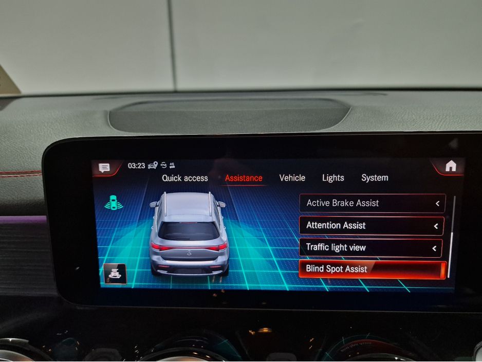 2023 Mercedes-Benz EQB