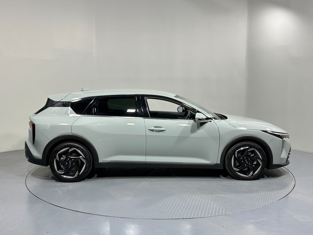 2026 Kia K4