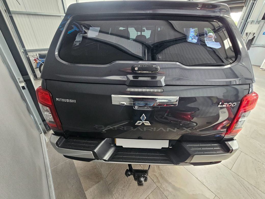 2021 Mitsubishi L200