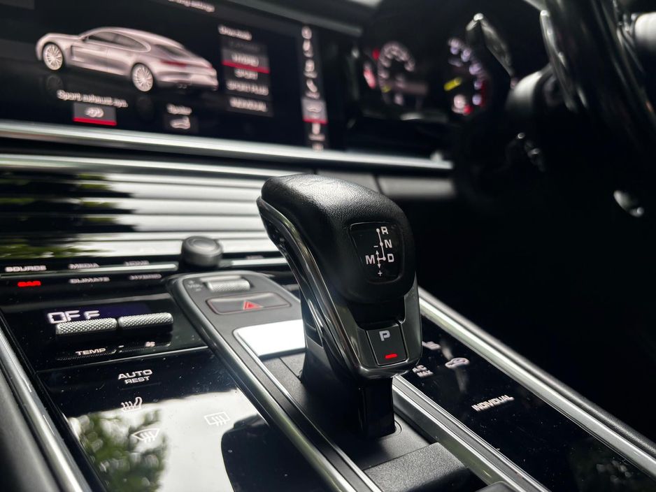 2019 Porsche Panamera