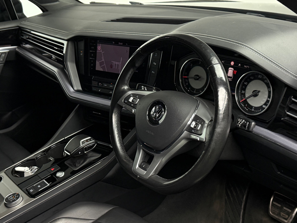 2019 Volkswagen Touareg