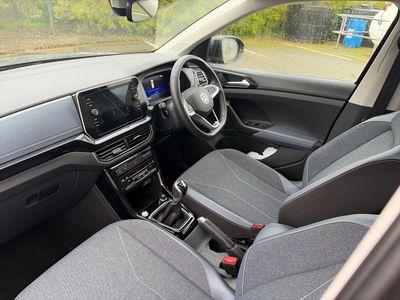 2025 Volkswagen T-Cross