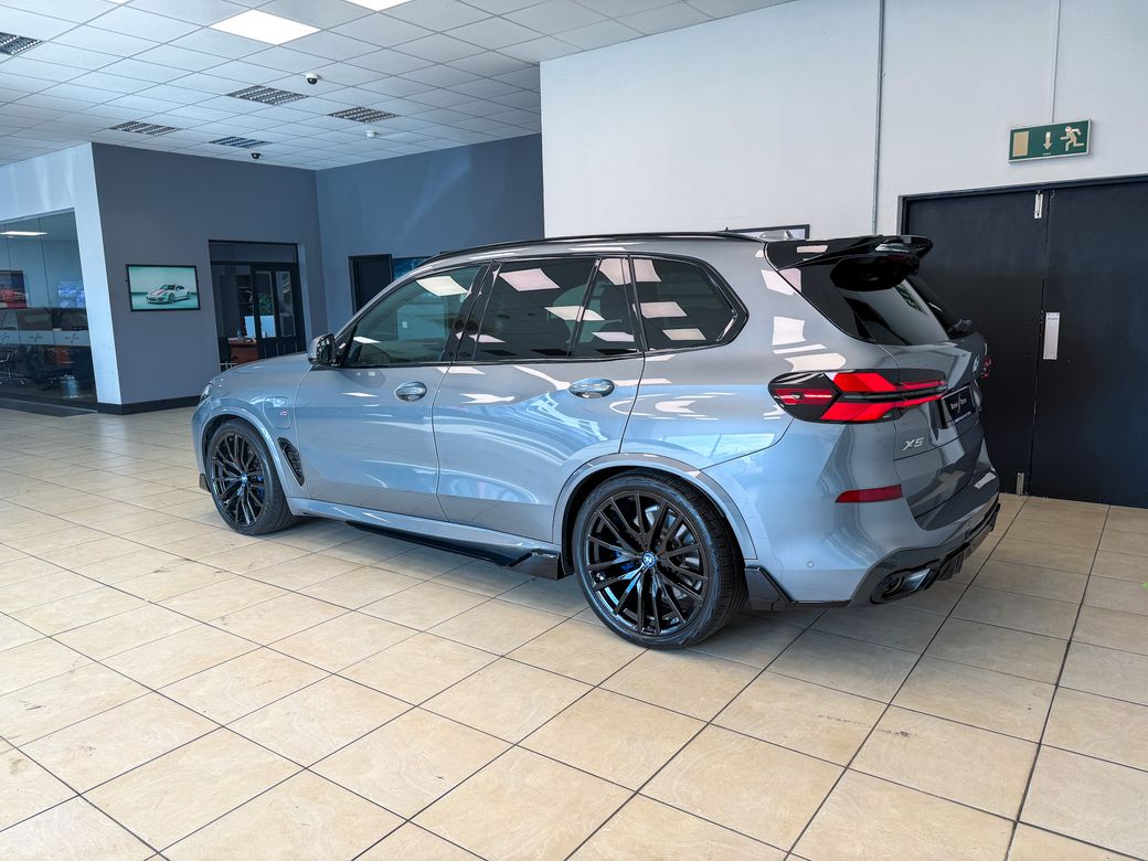 2025 BMW X5