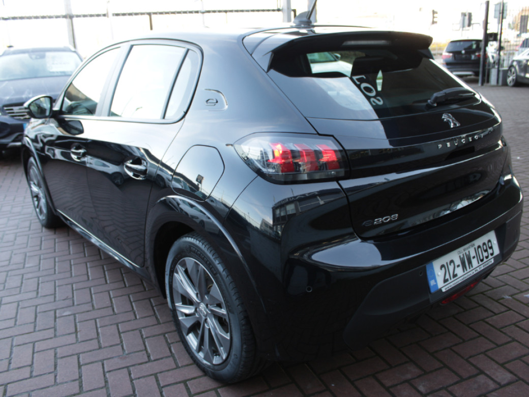 2021 Peugeot 208